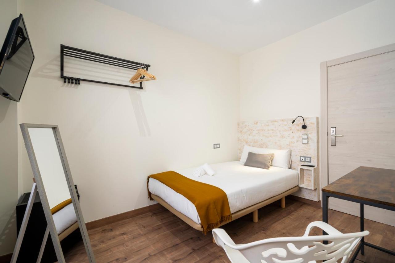 Dobo Azacanes Hostal Toledo Exterior foto